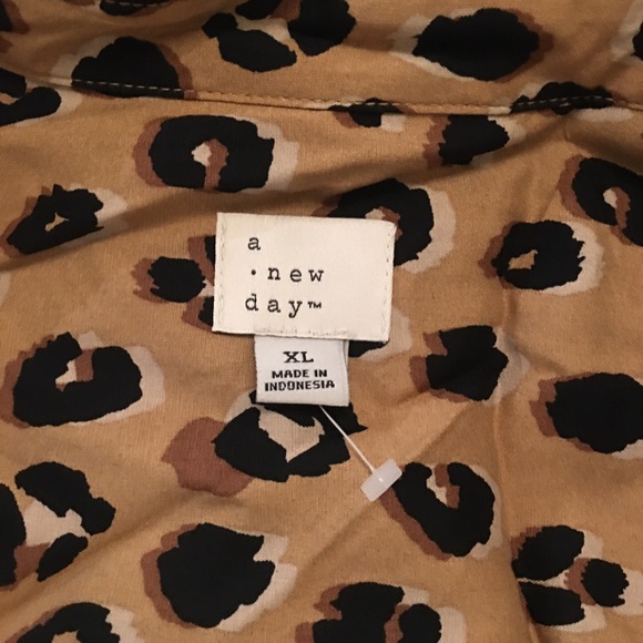 Women’s Leopard Print Button Down Belted Dress XL - Picture 3 of 8